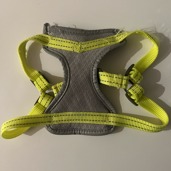 Boots & Barkley™M
MESH HARNESS
Pet
Size Small - Picture 7 of 12